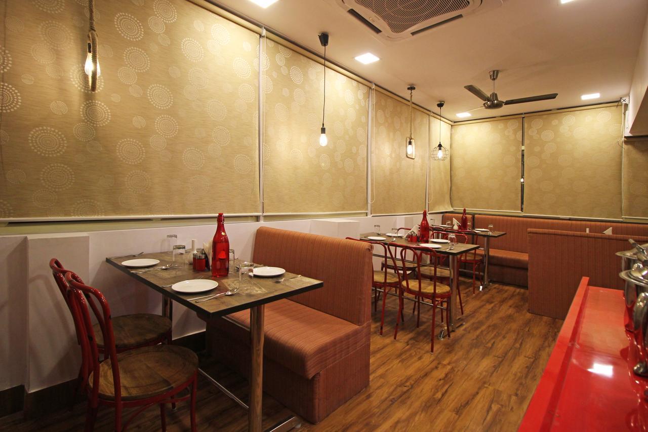 Hotel Nanak Residency 뉴델리 외부 사진