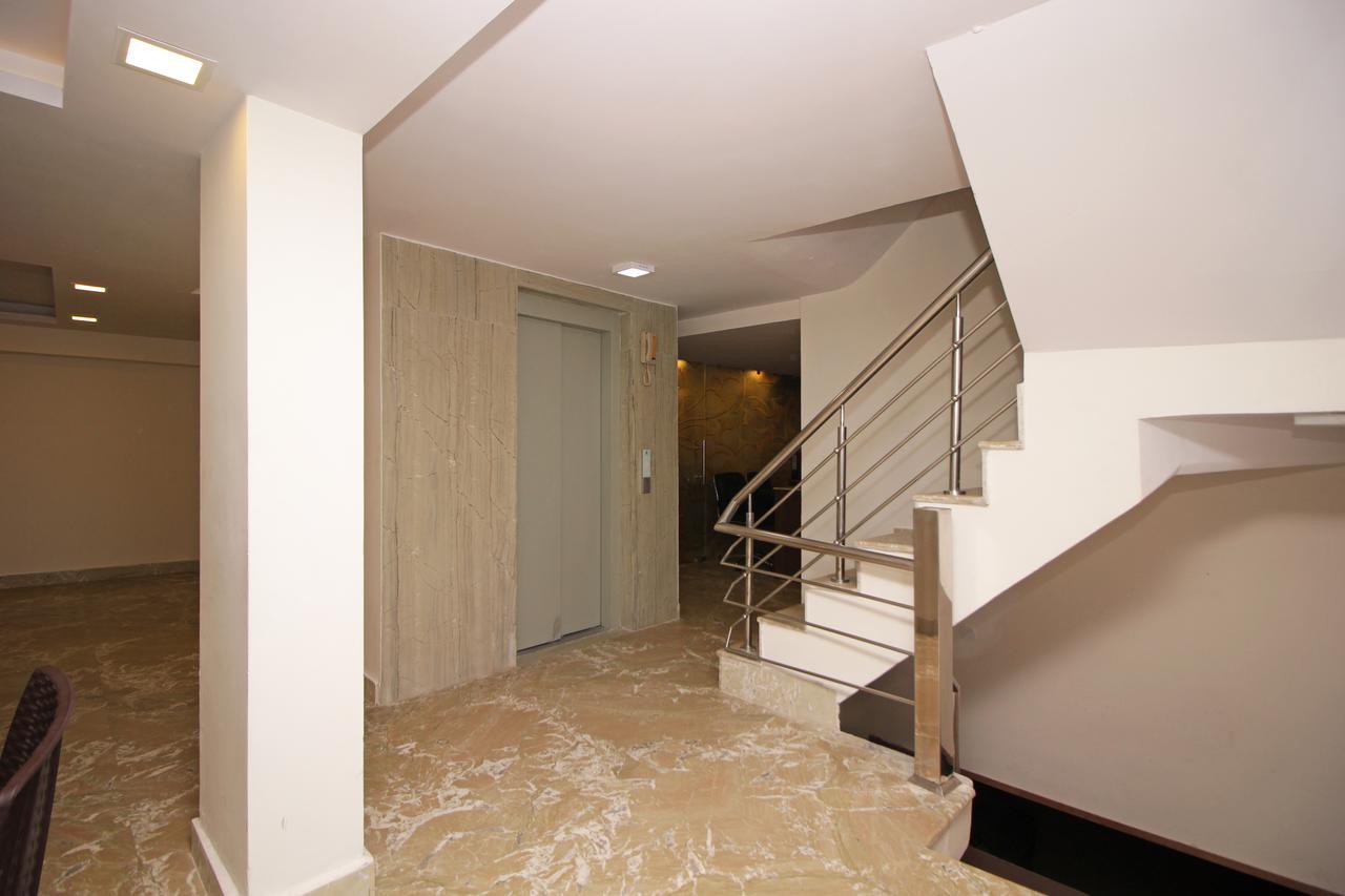 Hotel Nanak Residency 뉴델리 외부 사진