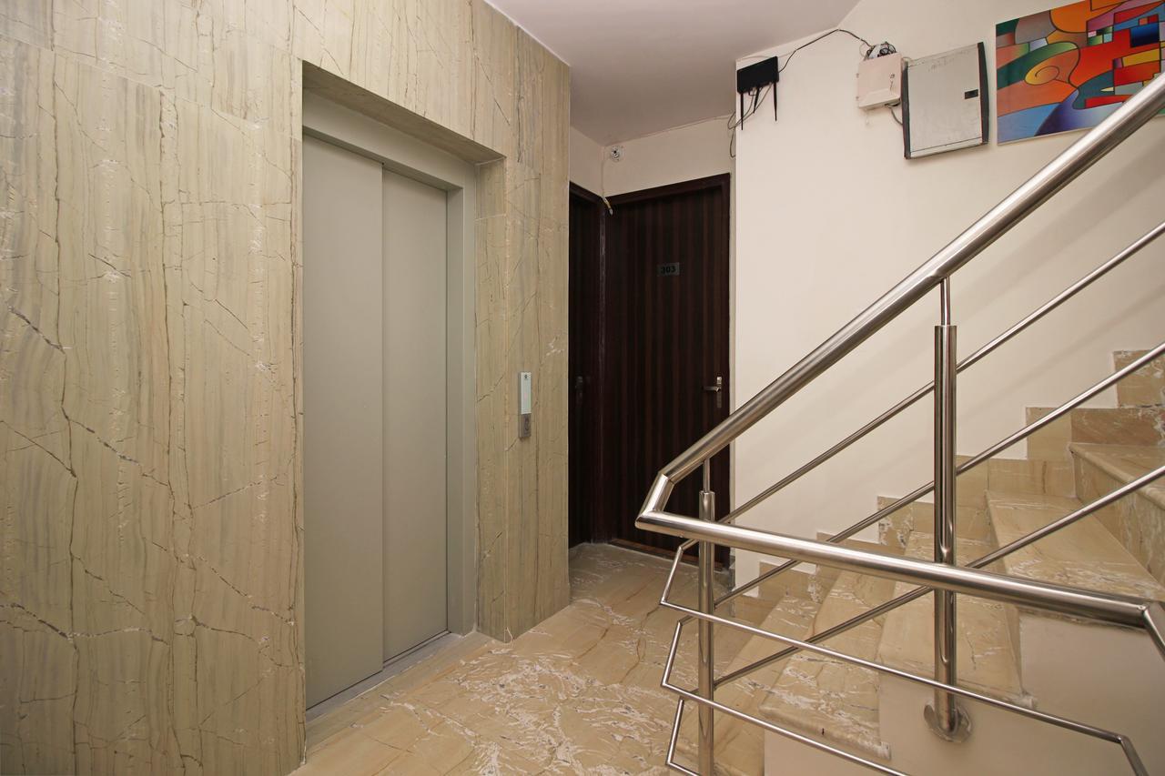 Hotel Nanak Residency 뉴델리 외부 사진